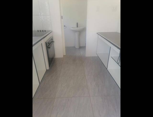 1 BEDROOM PROPERTY TO RENT IN RUYTERWACHT